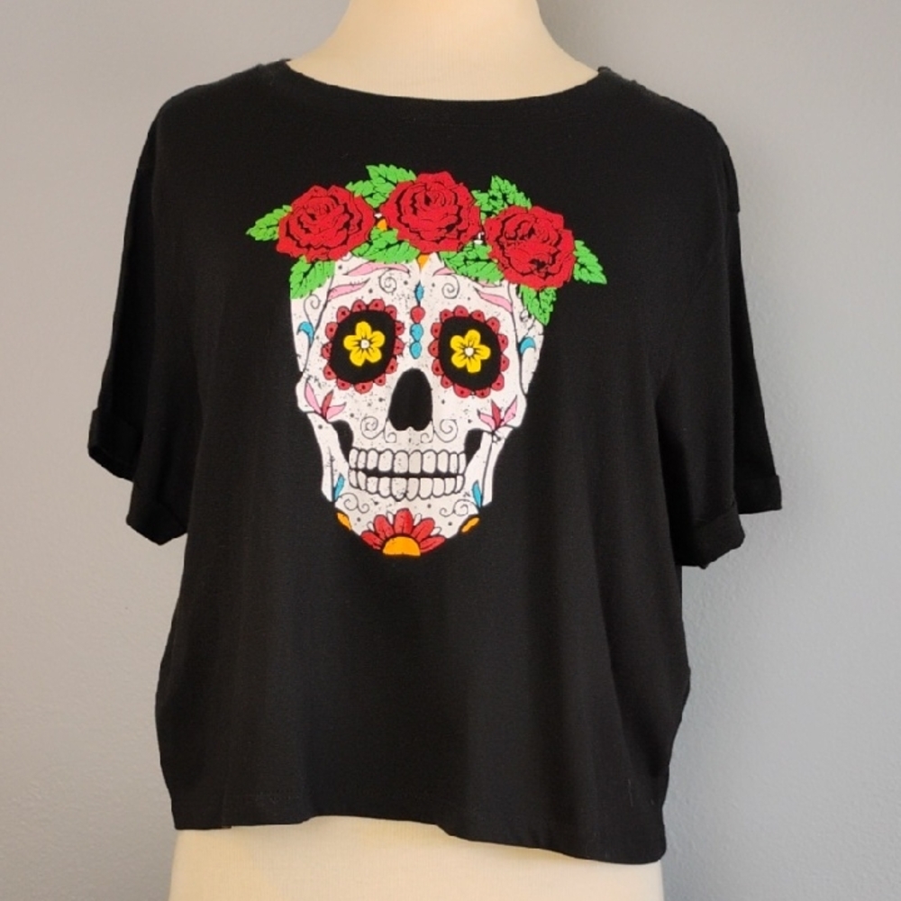 Messy Bun Just Chillin Black Tee with Colorful Skull and Roses